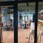 Green Port Spa Kolobrzeg Stylowy Loft- W Cenie Klimatyzacja, Baseny, 2 Jacuzzi, Sauna, Szlafroki, Bawialnia
