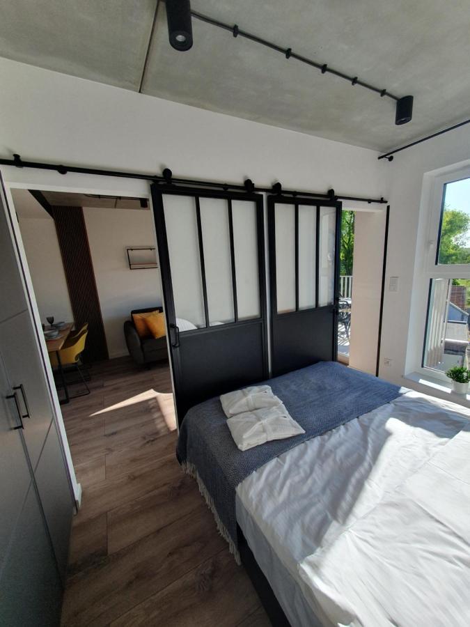 Port Stylowy Loft- W Cenie Klimatyzacja, Baseny, 2 Jacuzzi, Sauna, Szlafroki, Bawialnia Apartament